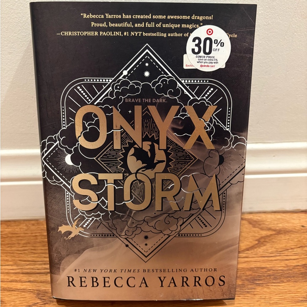 ONYX STORM Target Exclusive Collector’s Edition Rebecca Yarros Hardcover NEW